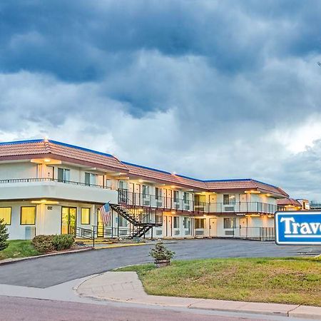 Knights Inn Aurora Ngoại thất bức ảnh