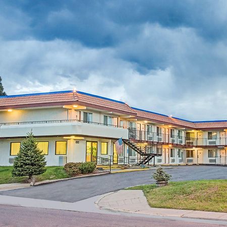 Knights Inn Aurora Ngoại thất bức ảnh